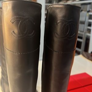 Chanel 🖤🤍 LEATHER Riding Boots Knee High 38.5 7.5 8